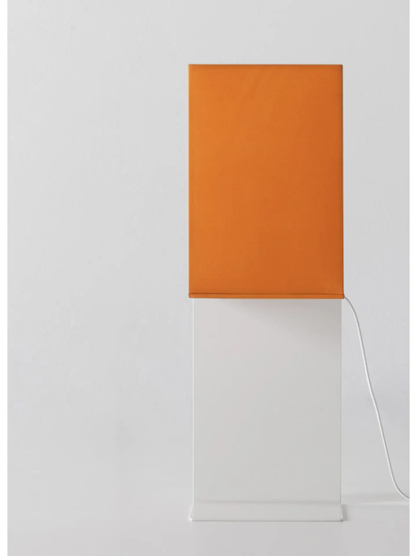 2700x1290_arturo_lampada_design_orange_formabilio